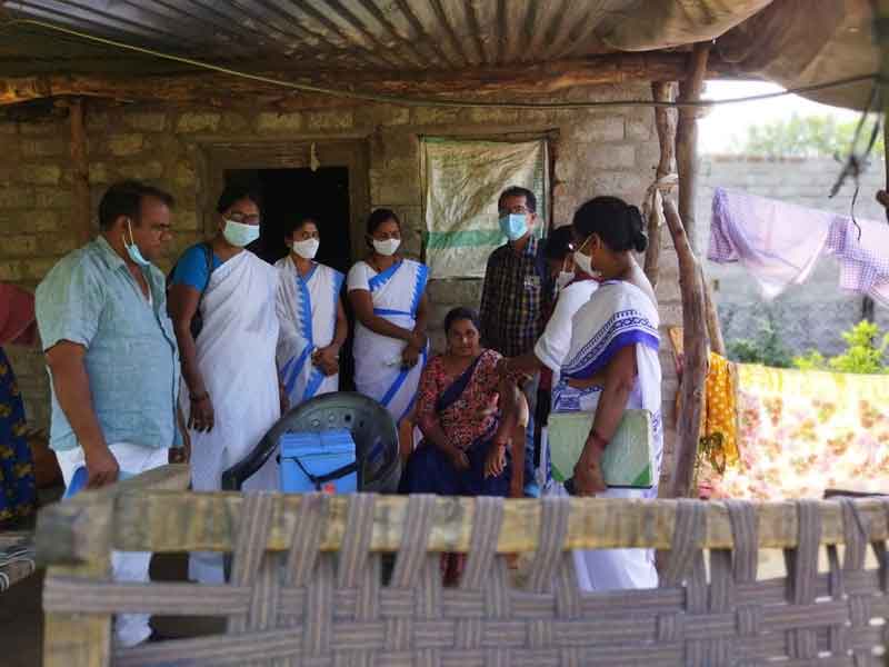 కొవిడ్‌ వ్యాక్సిన్‌ తీసుకోవాలి