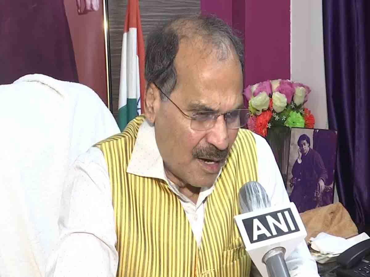 కాంగ్రెస్‌ సహాయంతోనే మమత గతంలో కేంద్ర మంత్రి అయ్యారు: ఏఆర్ చౌదరి