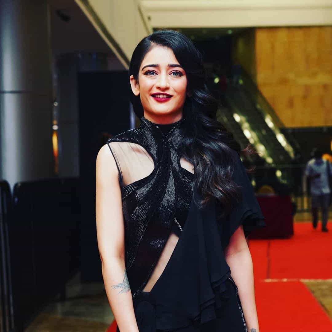 Akshara Haasan | అక్షర హాసన్ బ్యూటిఫుల్ ఫొటోస్..-Namasthe Telangana