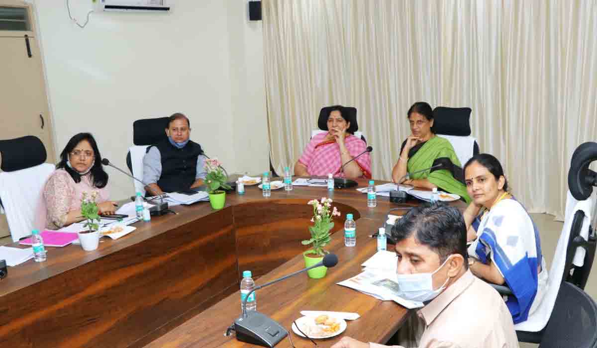 ప్రభుత్వ పాఠ‌శాల‌ల్లో అంగ‌న్‌వాడీల నిర్వ‌హ‌ణ‌పై త్వ‌ర‌లో ప్ర‌త్యేక డ్రైవ్‌