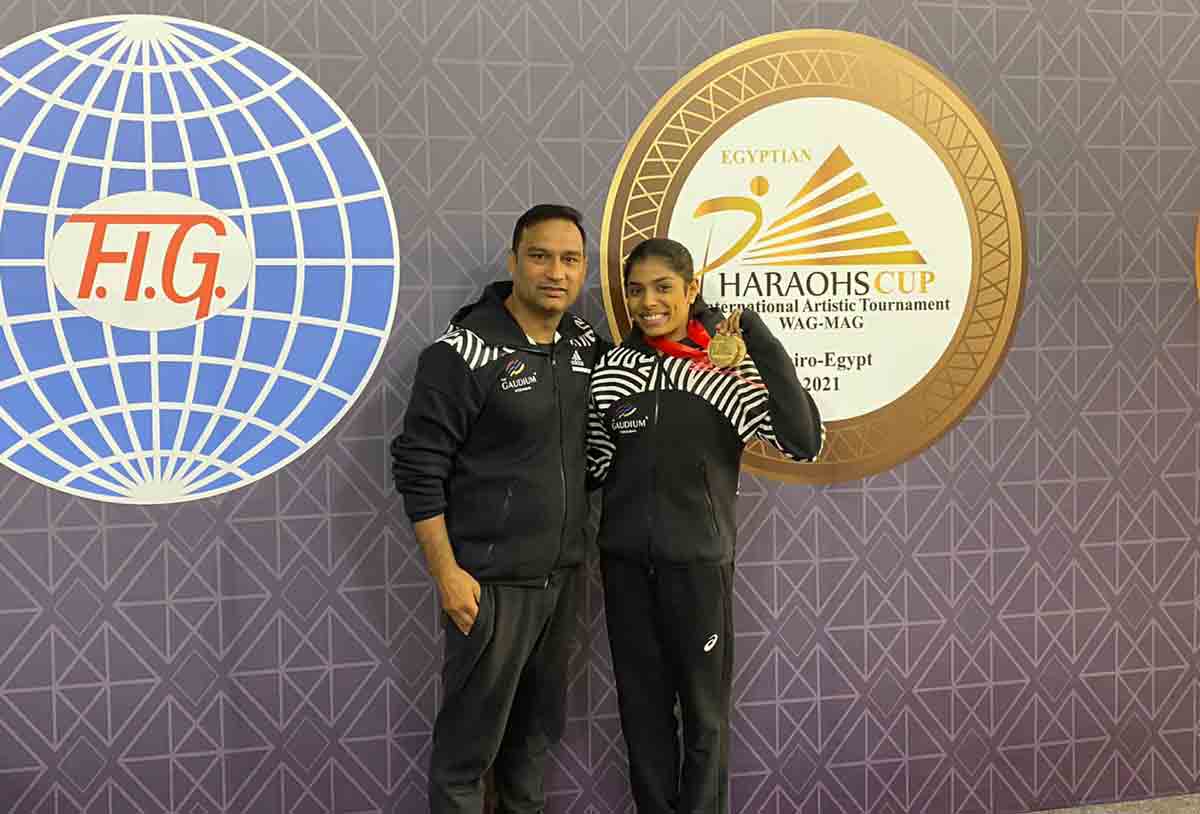 సత్తాచాటుతా