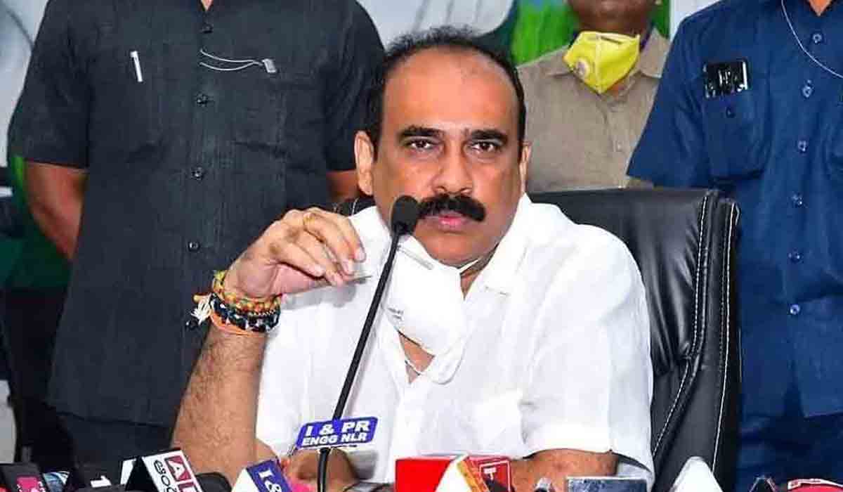 కుల, మతాలతో రాజకీయాలు చేయోద్దు: ఏపీ మంత్రి బాలినేని