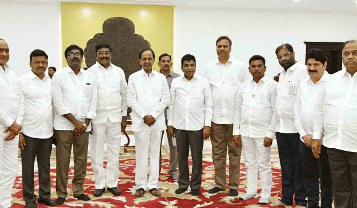 CM KCR | సీఎంను కలిసిన ఖమ్మం జిల్లా ప్రజాప్రతినిధులు