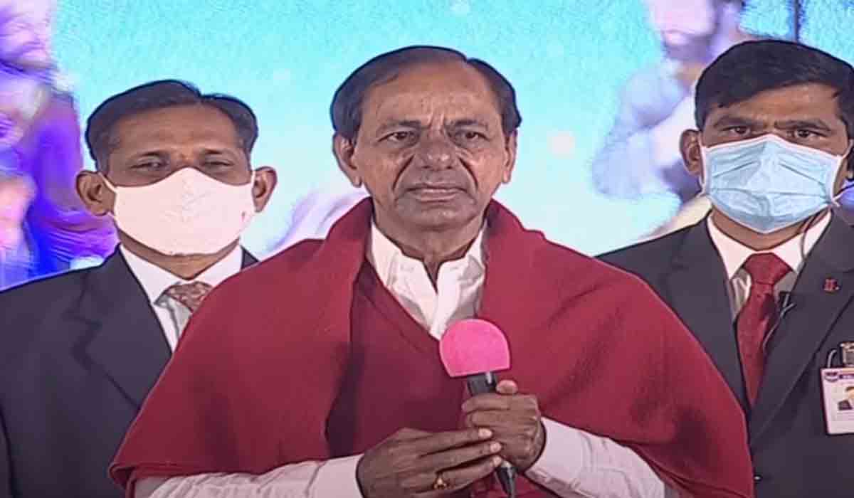 ఎదుటి వారిని ప్రేమించ‌డ‌మే అత్యుత్త‌మ మ‌తం : సీఎం కేసీఆర్