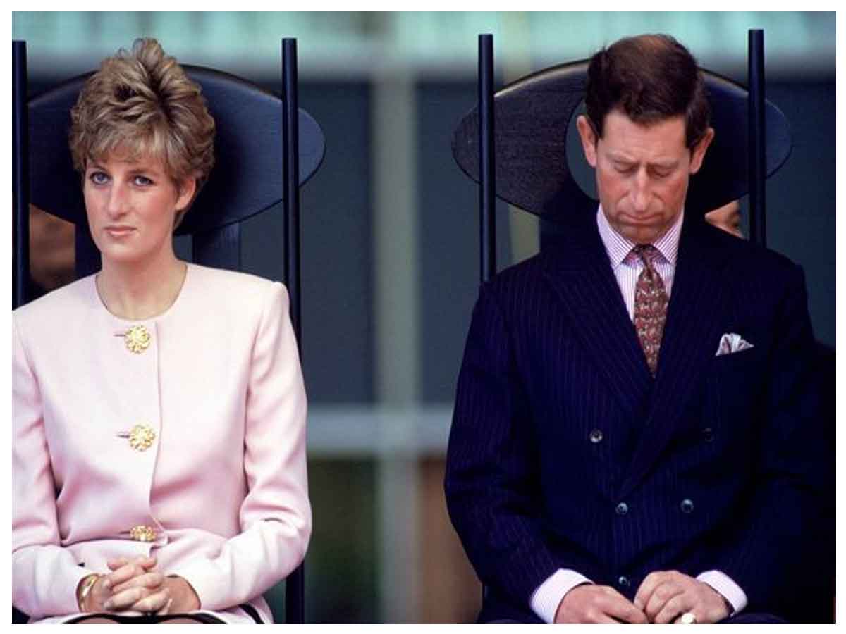 చరిత్రలో ఈరోజు : విడిపోతున్నట్లు ప్రకటించిన ప్రిన్స్‌ చార్లెస్‌, డయానా దంపతులు
