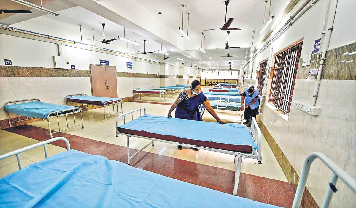 ‘ఒమిక్రాన్‌’పై అశ్రద్ధ వద్దు