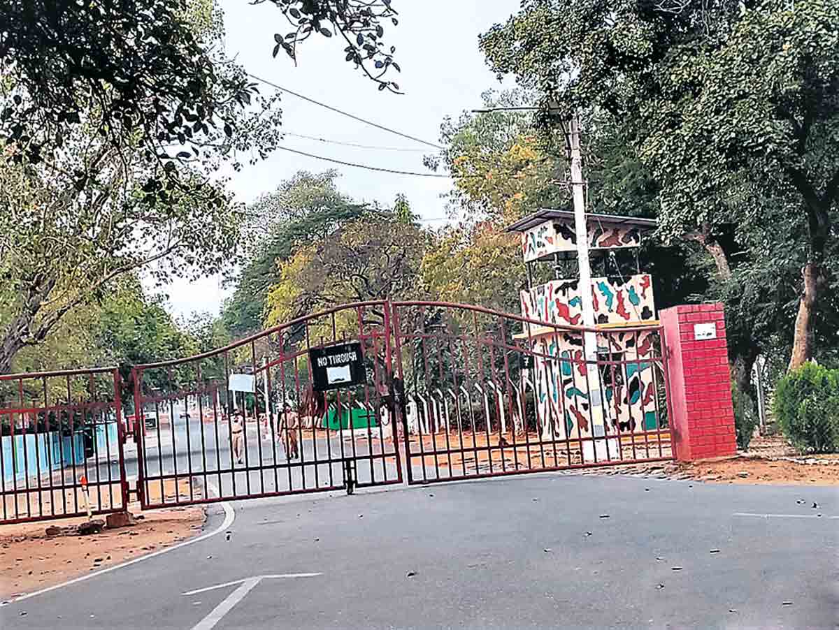 ఎన్నిసార్లు మొరపెట్టుకున్నానిమ్మకు నీరెత్తినట్టు..