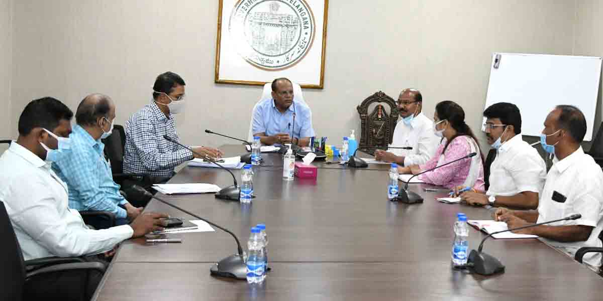 ఉద్యోగ సంఘాల నేతలతో సీఎస్‌ భేటీ