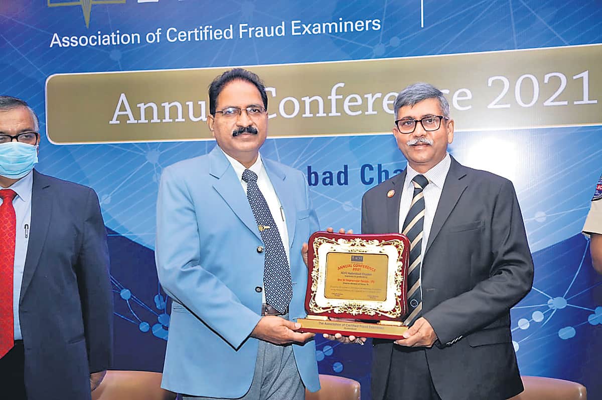 హైటెక్‌ నేరాలను దీటుగా ఎదుర్కొంటున్నాం