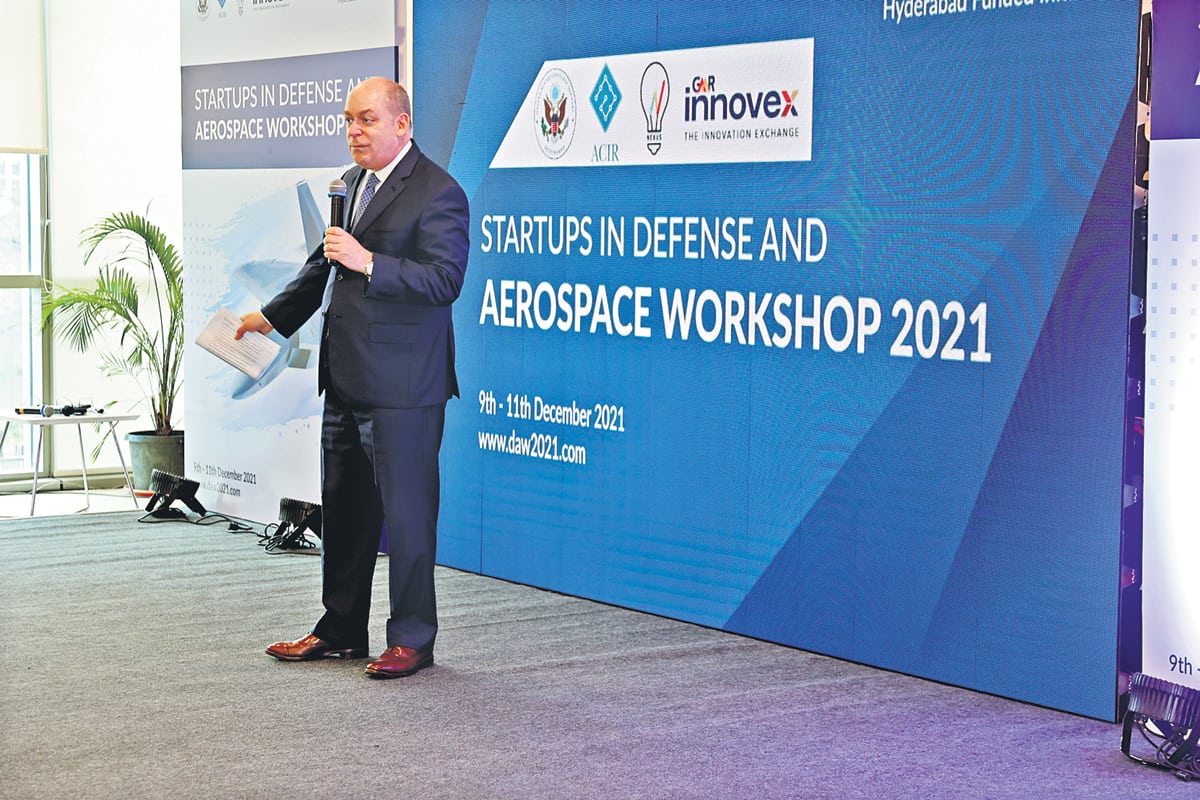 డిఫెన్స్‌, ఏరోస్పేస్‌లో అపార అవకాశాలు