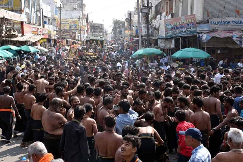 అయ్యప్ప స్వామి ఆభరణాల ఊరేగింపు