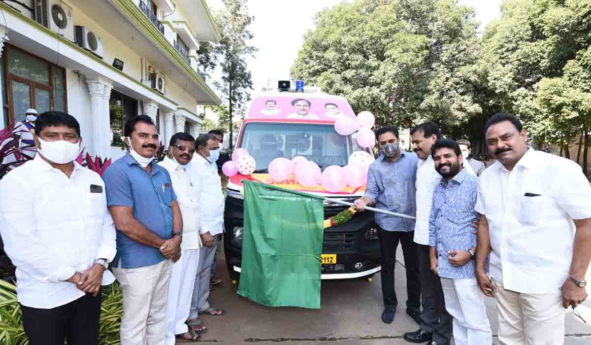 Gift A Smile | అంబులెన్స్ అందించిన కొల్లాపూర్ ఎమ్మెల్యే