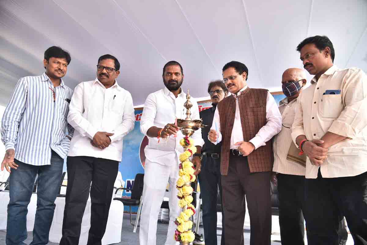 విజ్ఞాన గని.. పుస్తక నిధి