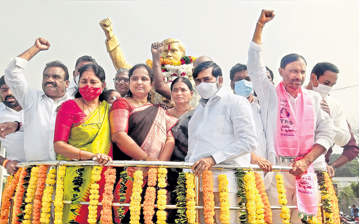 శ్రీకాంతాచారి అమరత్వం గొప్పది