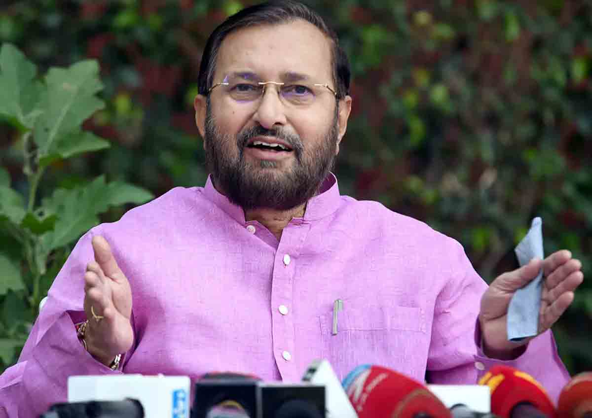 ఏపీలో బెయిల్‌పై ఉన్నవాళ్లు త్వరలో జైలుకు: జవదేకర్‌