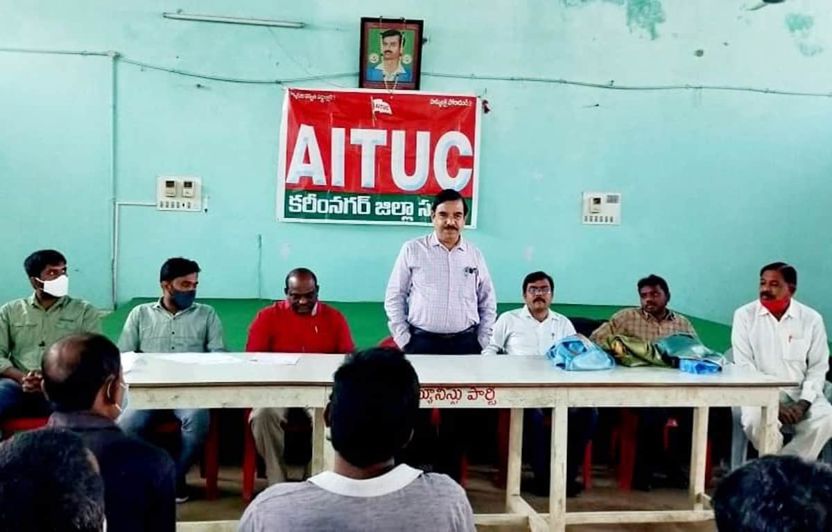 కార్మికుల శ్రేయస్సు కోసమే ఈ-శ్రమ్‌ కార్డు