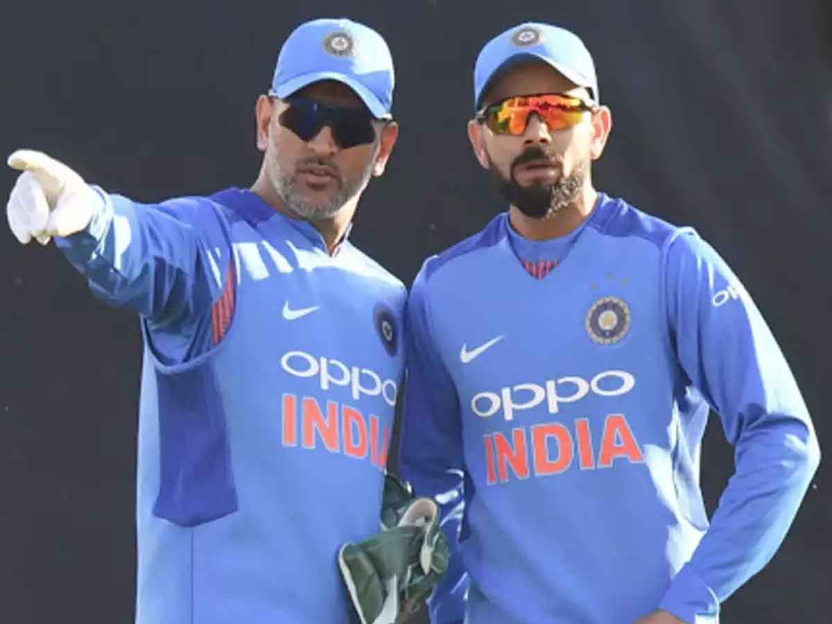 Kohli & Dhoni | పాపుల‌ర్ క్రికెట‌ర్లు కోహ్లీ.. మిస్ట‌ర్ కూల్.. సాక‌ర్ వీరులు మెస్సీ, రొనాల్డోల‌కూ చోటు!