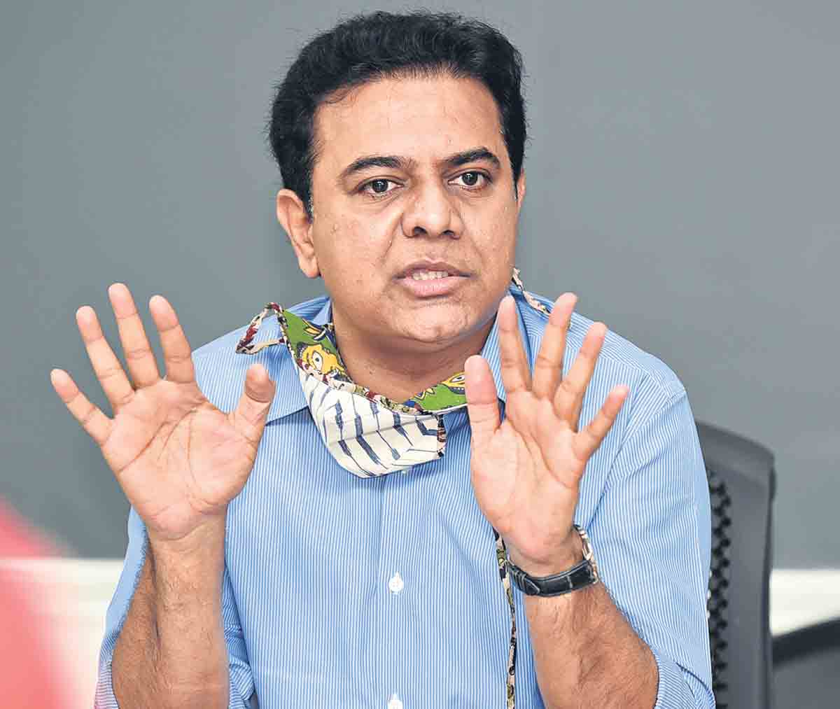 బండిది సిగ్గులేని దీక్ష!