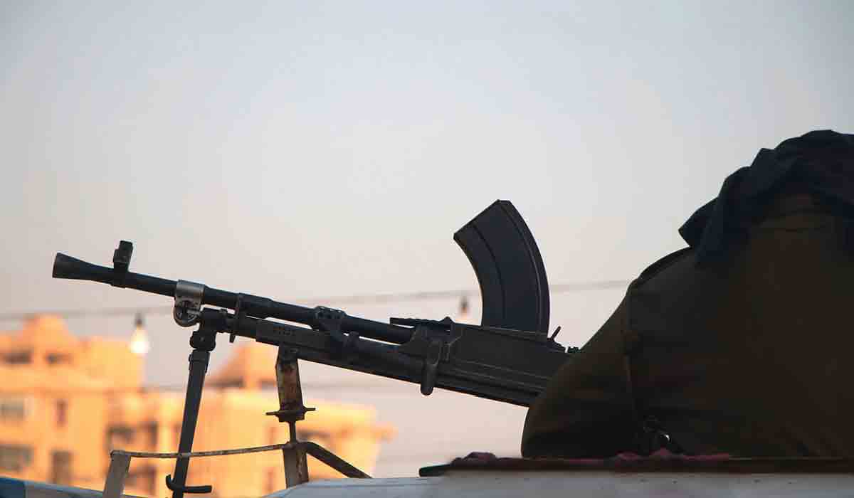 షోపియాన్‌లో ఇద్దరు లష్కరే ఉగ్రవాదులు అరెస్ట్‌