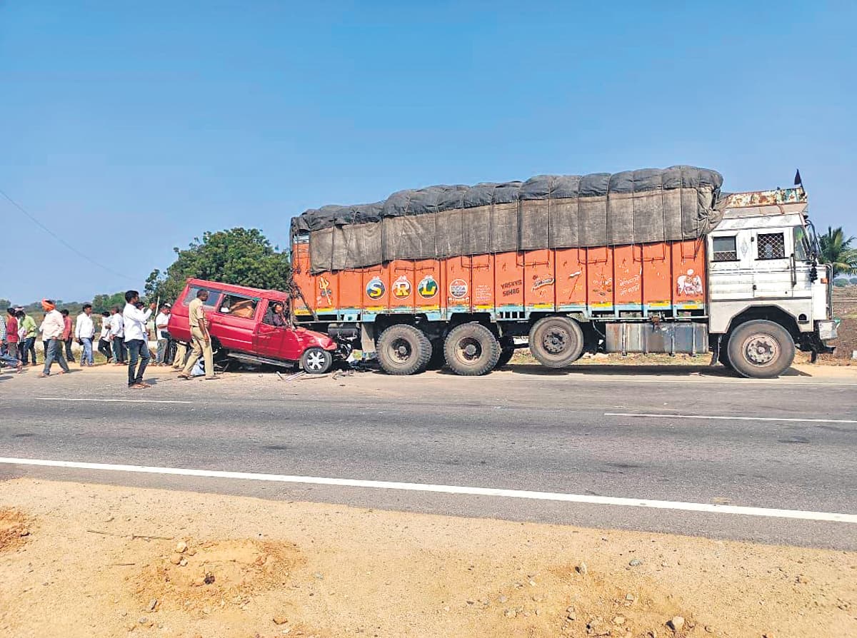 ఆయువు తీసిన అతివేగం!