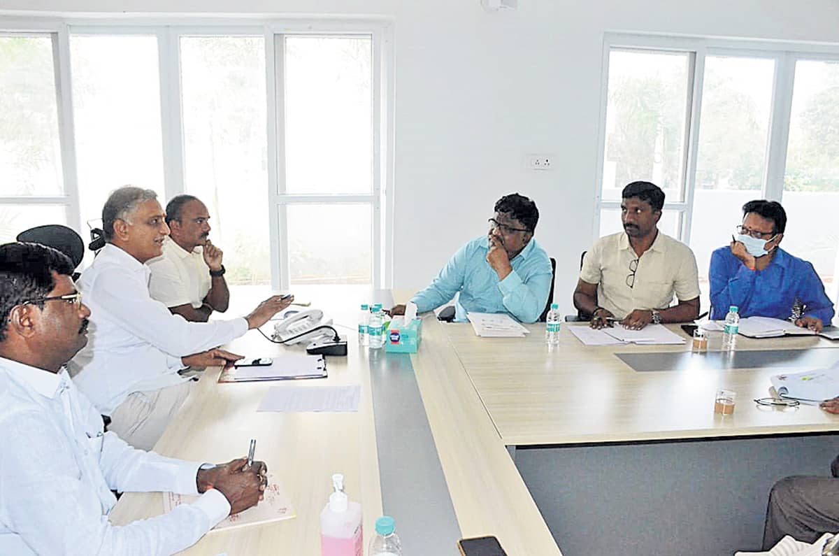 ‘ప్రజారోగ్యానికి ప్రాధాన్యం’