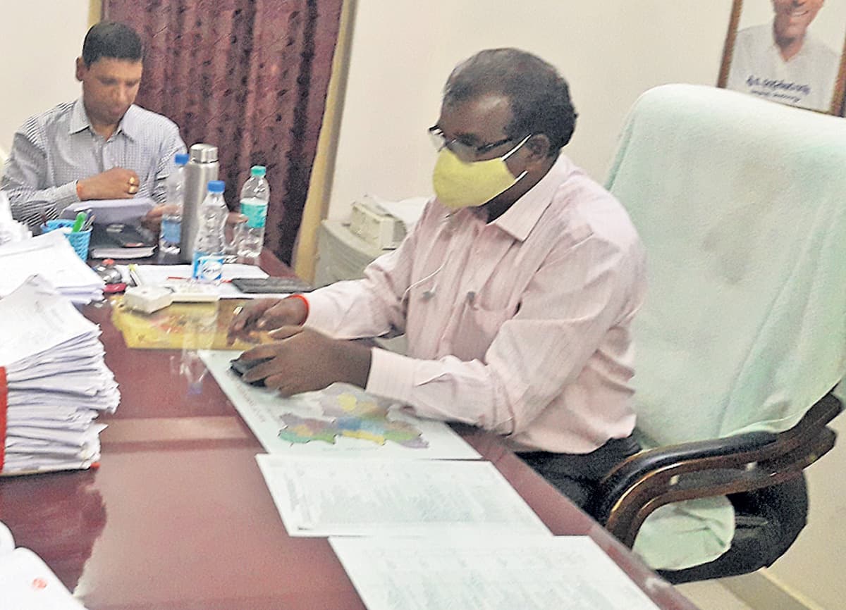 పారదర్శకంగా బదిలీల ప్రక్రియ