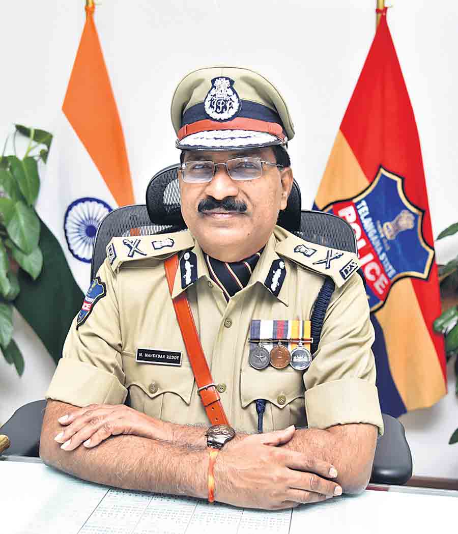 2 వరకు సభలు, ర్యాలీలు నిషేధం