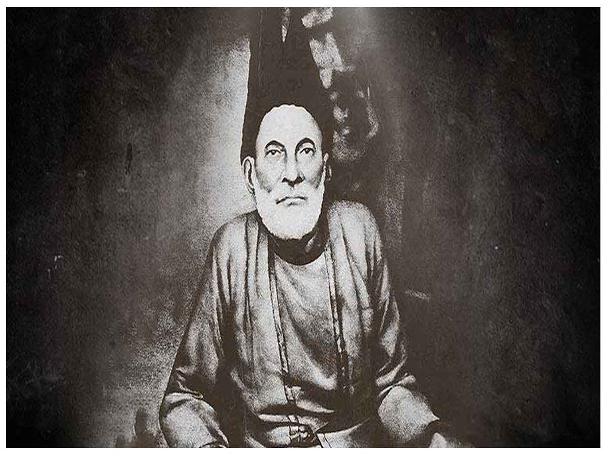 చరిత్రలో ఈరోజు: వందల ఏండ్లు గడిచినా.. చెక్కుచెదరని ఈయన కవిత్వ మాయాజాలం