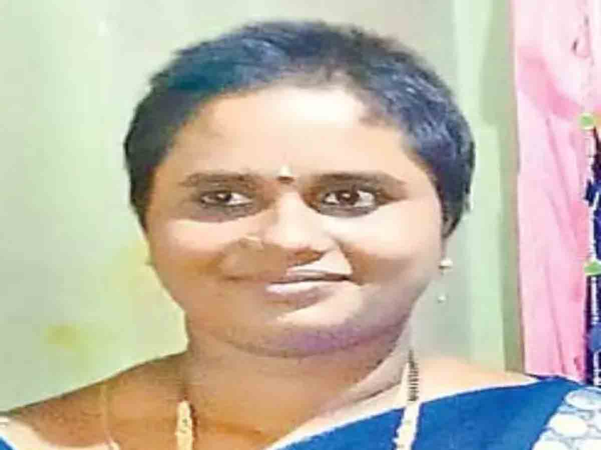 Murder @ Vijayawada : భర్తతో సంబంధం పెట్టుకున్న మహిళను చంపిన భార్య