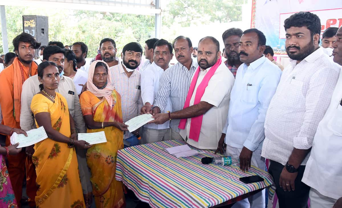 ఆడబిడ్డలకు అండగా సీఎం కేసీఆర్‌