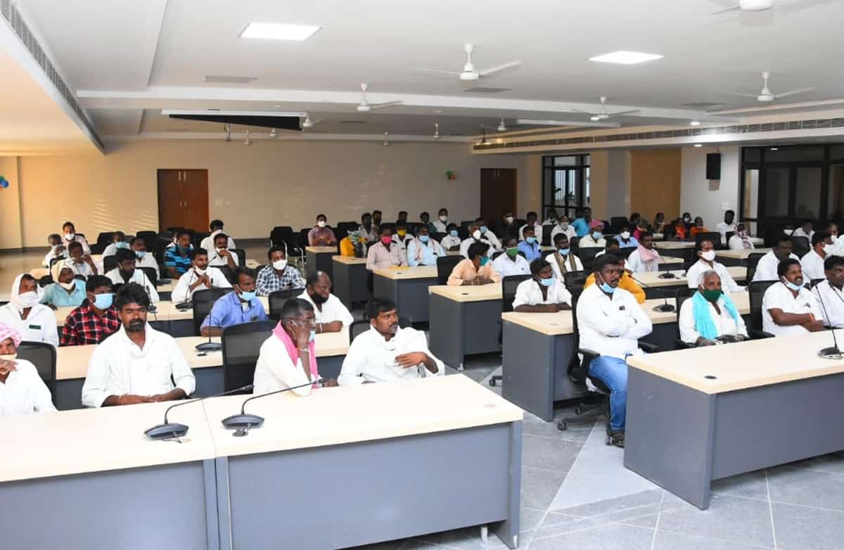 పరిశ్రమల ఏర్పాటుకు సహకరించండి