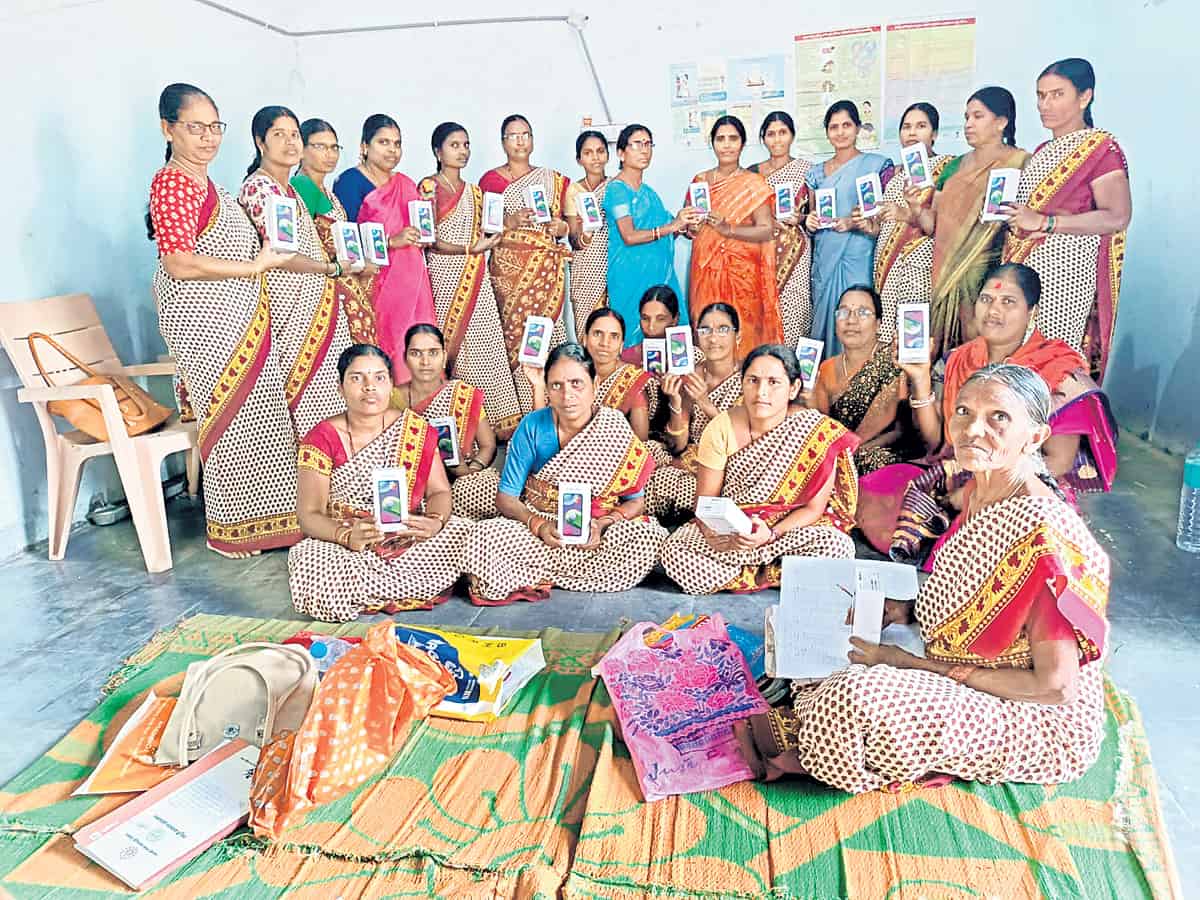 పర్యవేక్షణకో యాప్‌!