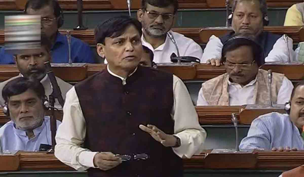 దేశంలో NHRCకి వ‌చ్చే ఫిర్యాదుల సంఖ్య త‌గ్గుతున్న‌ది: కేంద్రం