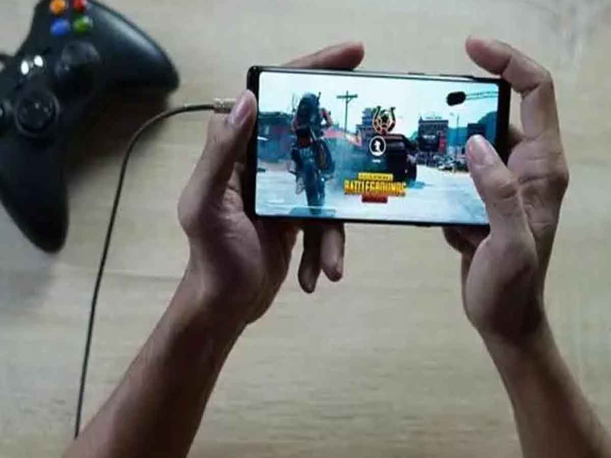 PUBG | రోజులో 12 గంటలు పబ్‌జీ ఆడిన యువకుడు.. పాక్షిక పక్షవాతంతో ఆసుపత్రిపాలు