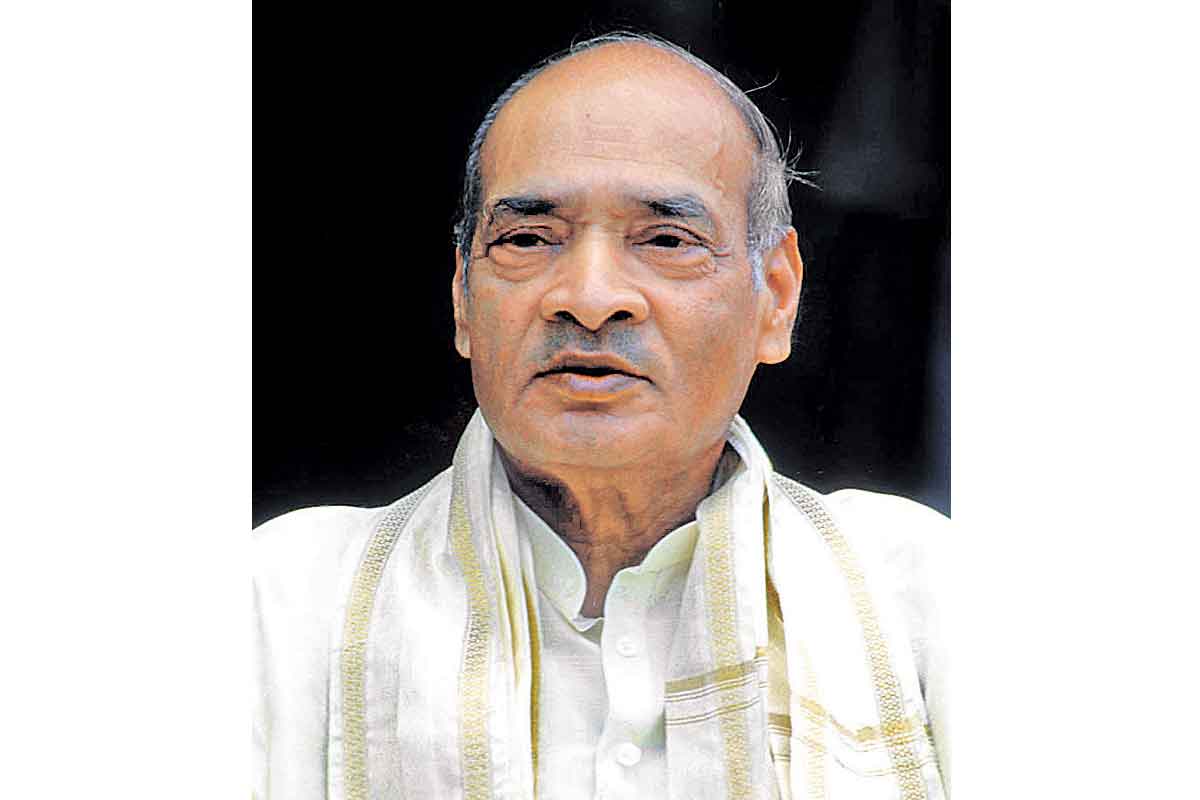 పీవీ నరసింహారావు జీవిత ఘట్టాలతో ‘హాఫ్‌ లయన్‌’