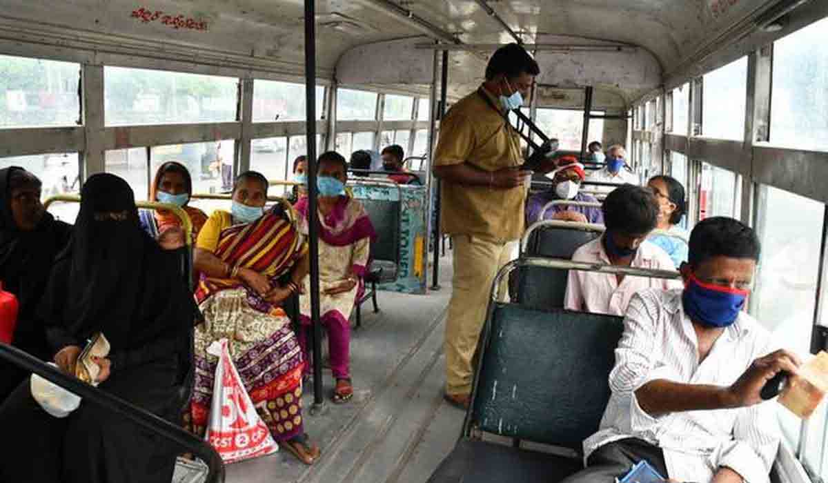 ఆర్టీసీ ఛార్జీల పెంపును ప్ర‌జ‌లు అర్థం చేసుకోవాలి : చైర్మ‌న్ బాజిరెడ్డి