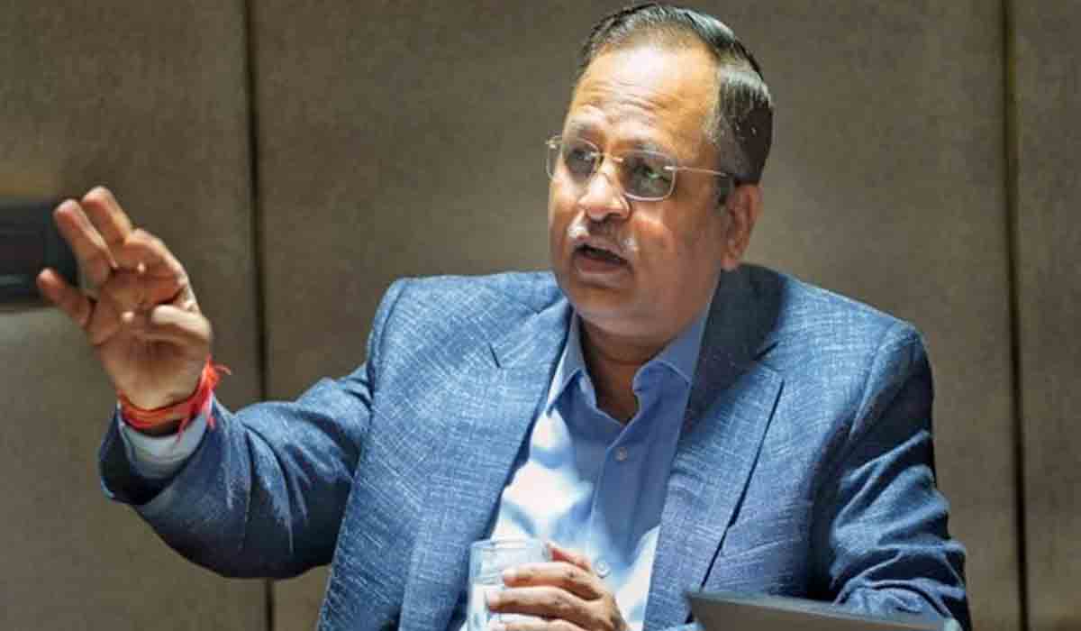 Satyendar Jain: 57 కాదు 54 ఒమిక్రాన్ కేసులే.. కేంద్రం లెక్క‌ల‌పై ఢిల్లీ క్లారిటీ..!