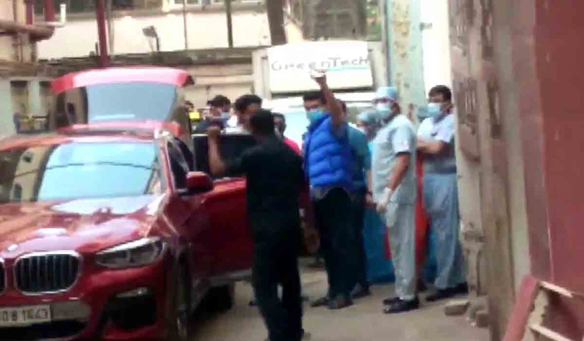 Sourav Ganguly: క‌రోనా నుంచి కోలుకున్న  క్రికెట్ దిగ్గ‌జం.. ఆస్ప‌త్రి నుంచి డిశ్చార్జి