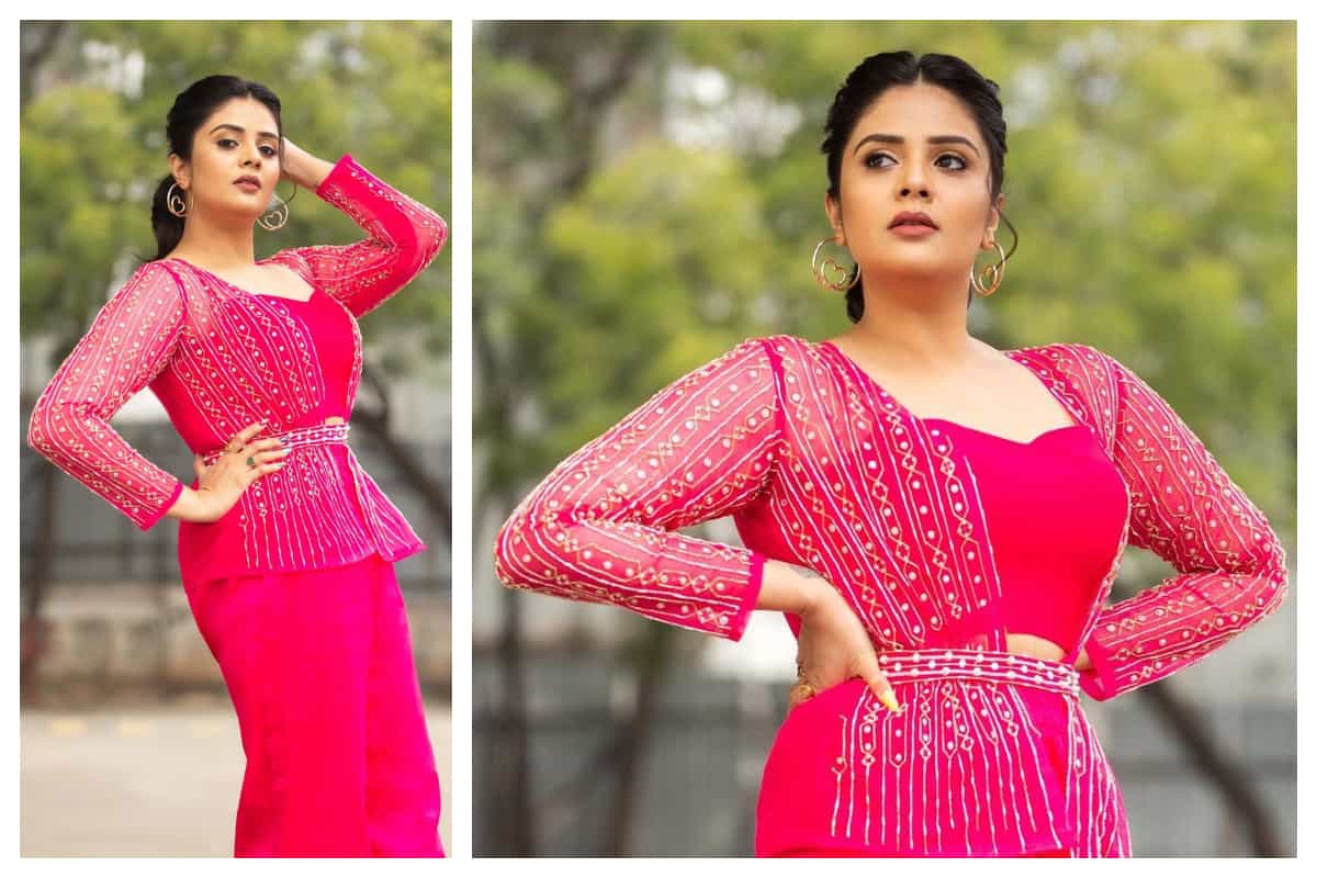Sreemukhi | శ్రీముఖి అందమైన ఫొటోలు..
