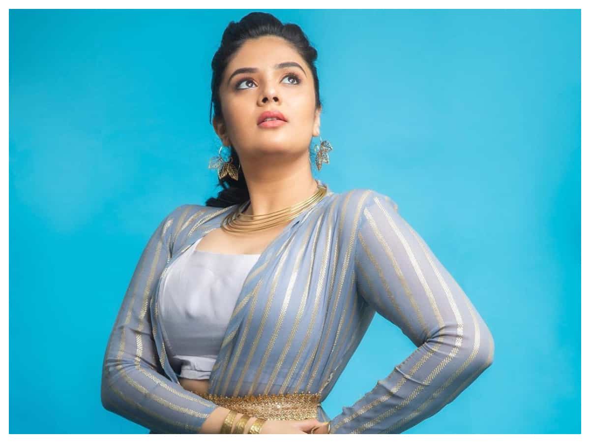 Sreemukhi | అందంతో నెటిజన్లను ఆకట్టుకుంటున్న శ్రీముఖి..
