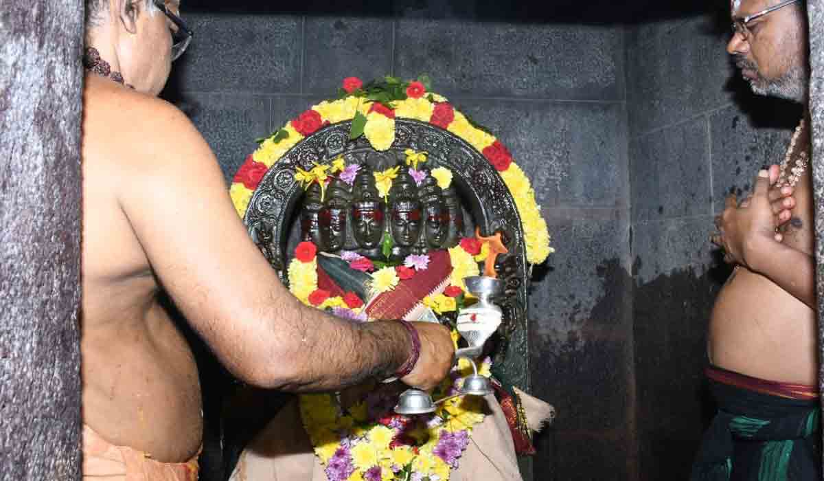 Srisailam Temple | శ్రీశైలంలో శాస్త్రోక్త పూజలు