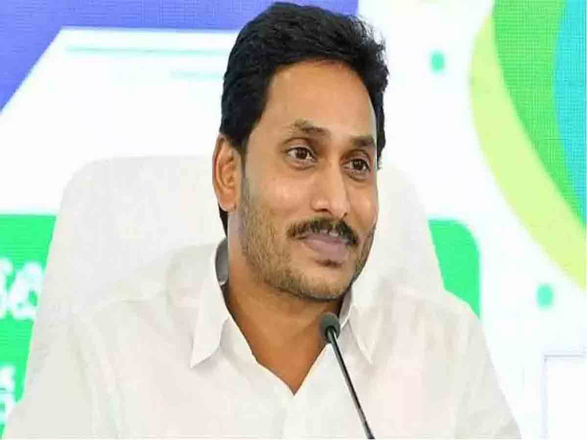 PRC Suspense: పీఆర్సీపై ఉద్యోగుల్లో ఉత్కంఠ..
