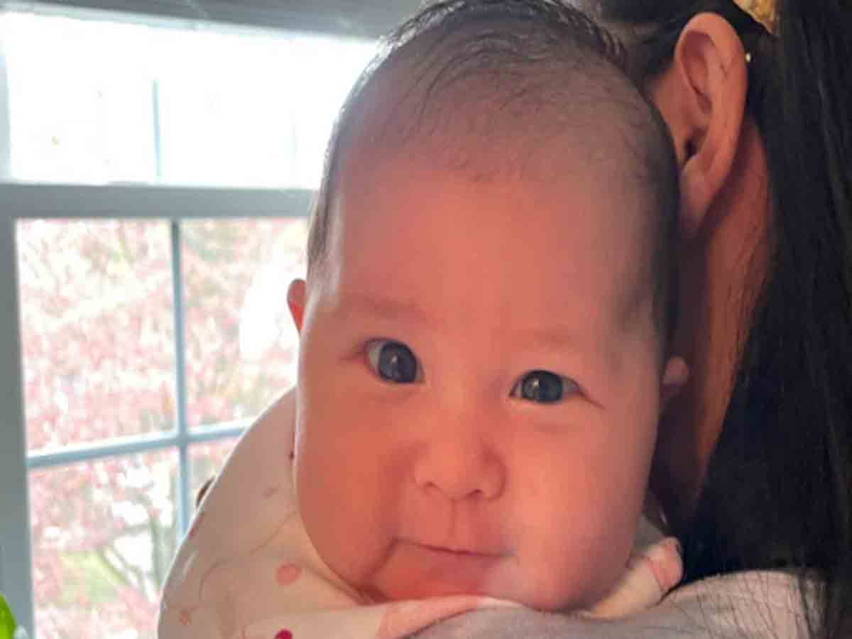 ఆటో పైలట్‌లో టెస్లా.. కారు ముందు సీటులో ప్రసవించిన మహిళ