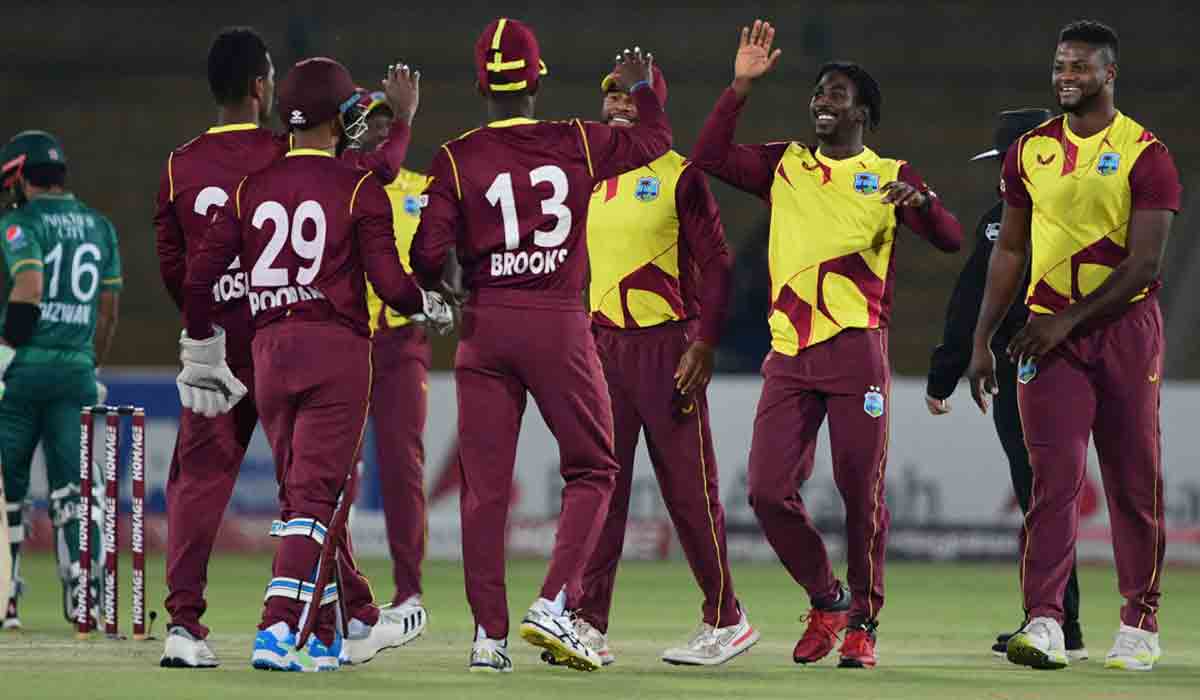 WI vs PAK | విండీస్ ఆట‌గాళ్ల‌కు క‌రోనా.. వ‌న్డే సిరీస్ వాయిదా వేసిన పాక్‌