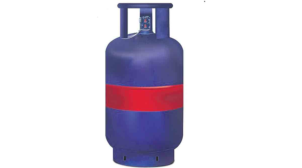 మళ్లీ బండ పడింది