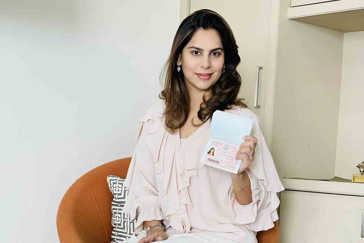 యూఏఈ ఇచ్చే గోల్డెన్ వీసా స్పెషాలిటీ ఏంటి? ఉపాస‌న కంటే ముందు భార‌త్‌లో ఎవ‌రికి వ‌చ్చింది?