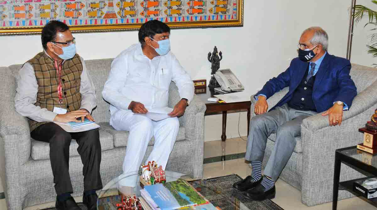 వెనుకబడ్డ జిల్లాల నిధులివ్వలేరా?