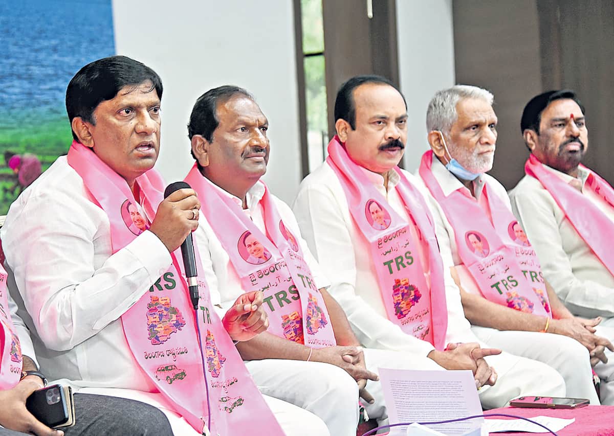 కుట్రలు పటాపంచలు