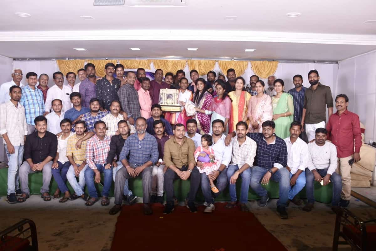 ఘనంగా పూర్వ విద్యార్థుల సమ్మేళనం