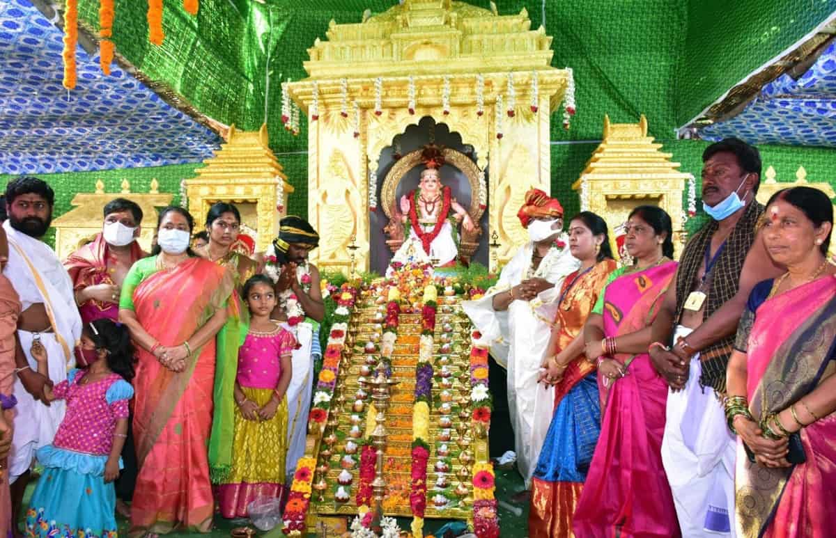 కనుల పండువలా మహా పడిపూజ